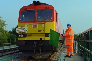 On the 11th September Transport Secretary baroness Kramer visited the line to see the work being done and officially open two important schemes. One was a new pedestrian subway, the other was the re-instatement of the Sleaford avoiding lines. Here's the Baroness flagging off a DB Schenker loco fitted with a commemorative headboad.