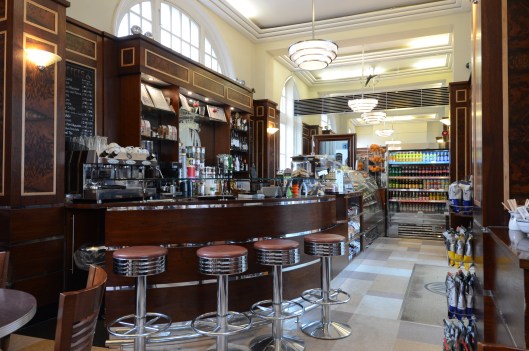 The Art Deco inspired interior of the Centenary Lounge at Moor St.
