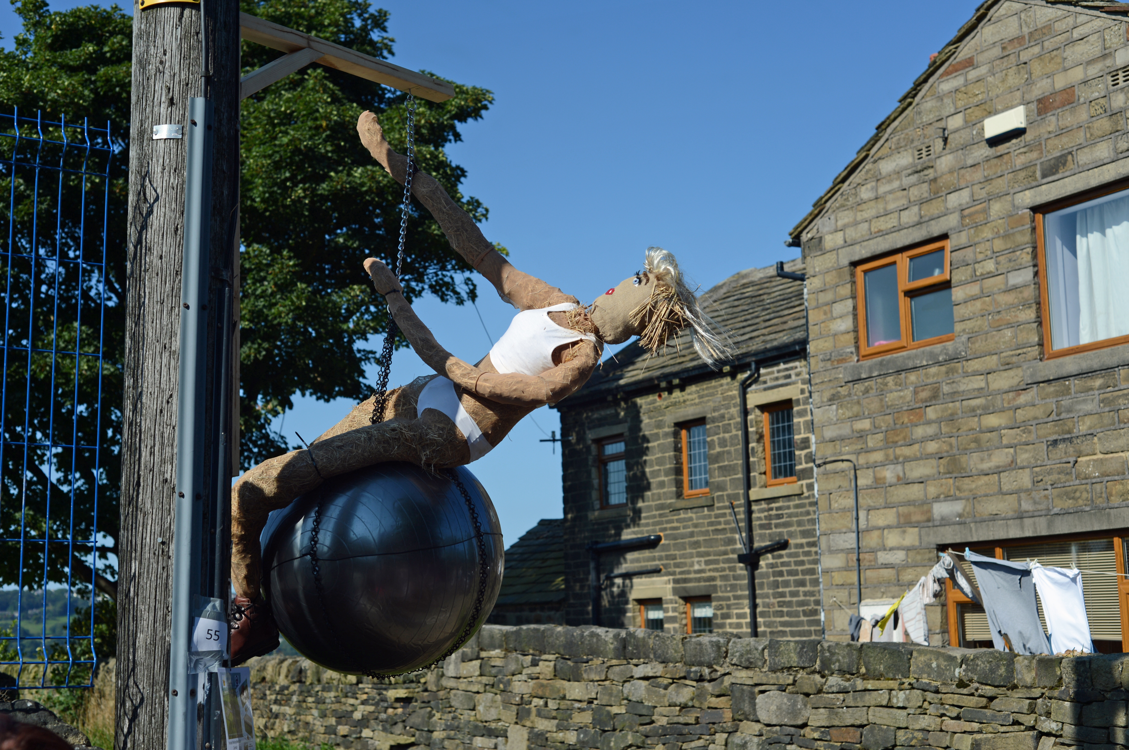 A good effort but we still can't work out what the song was...