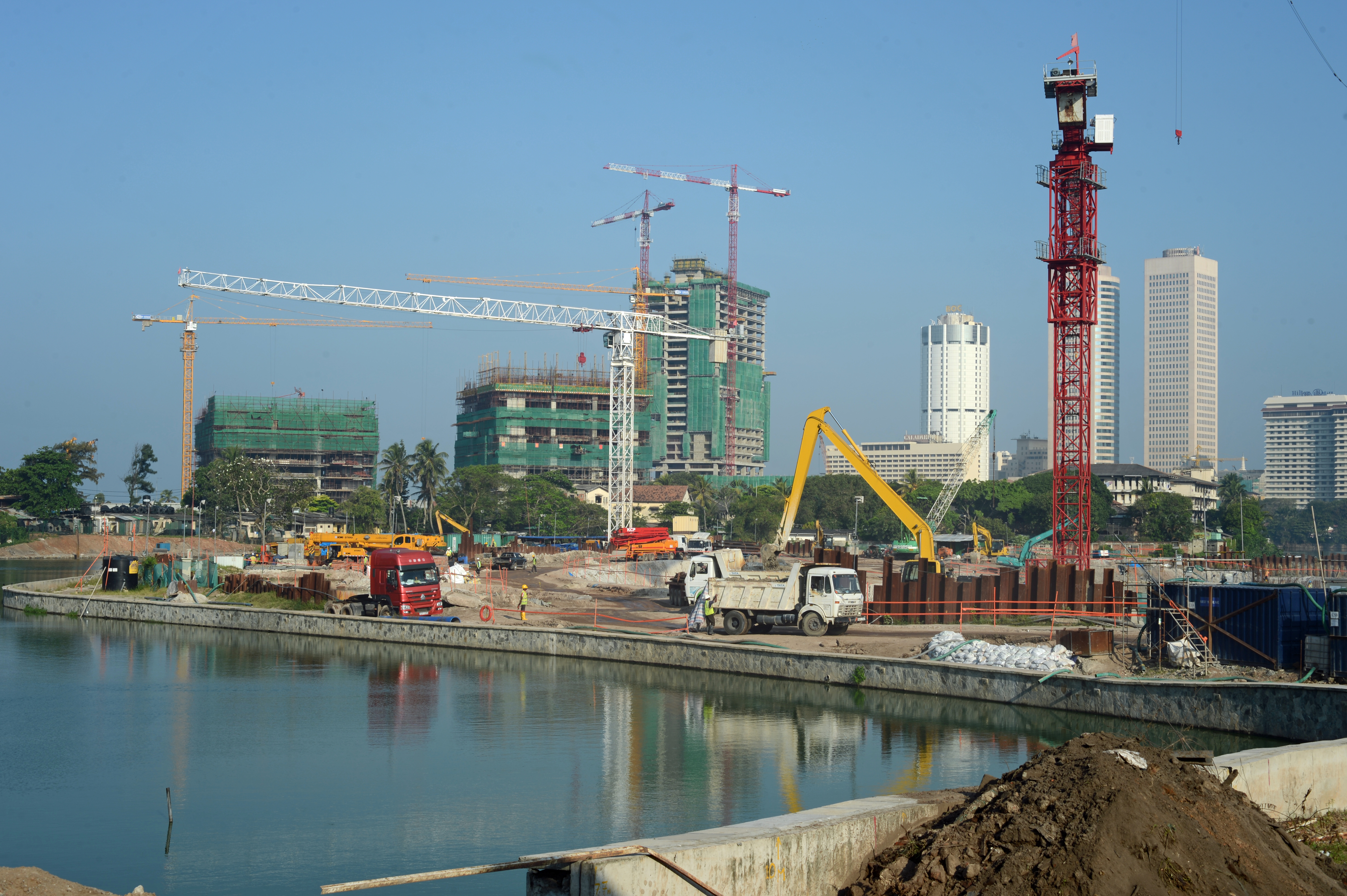 DG237443. The changing face of Slave Island. Colombo. Sri Lanka. 12.1.16.