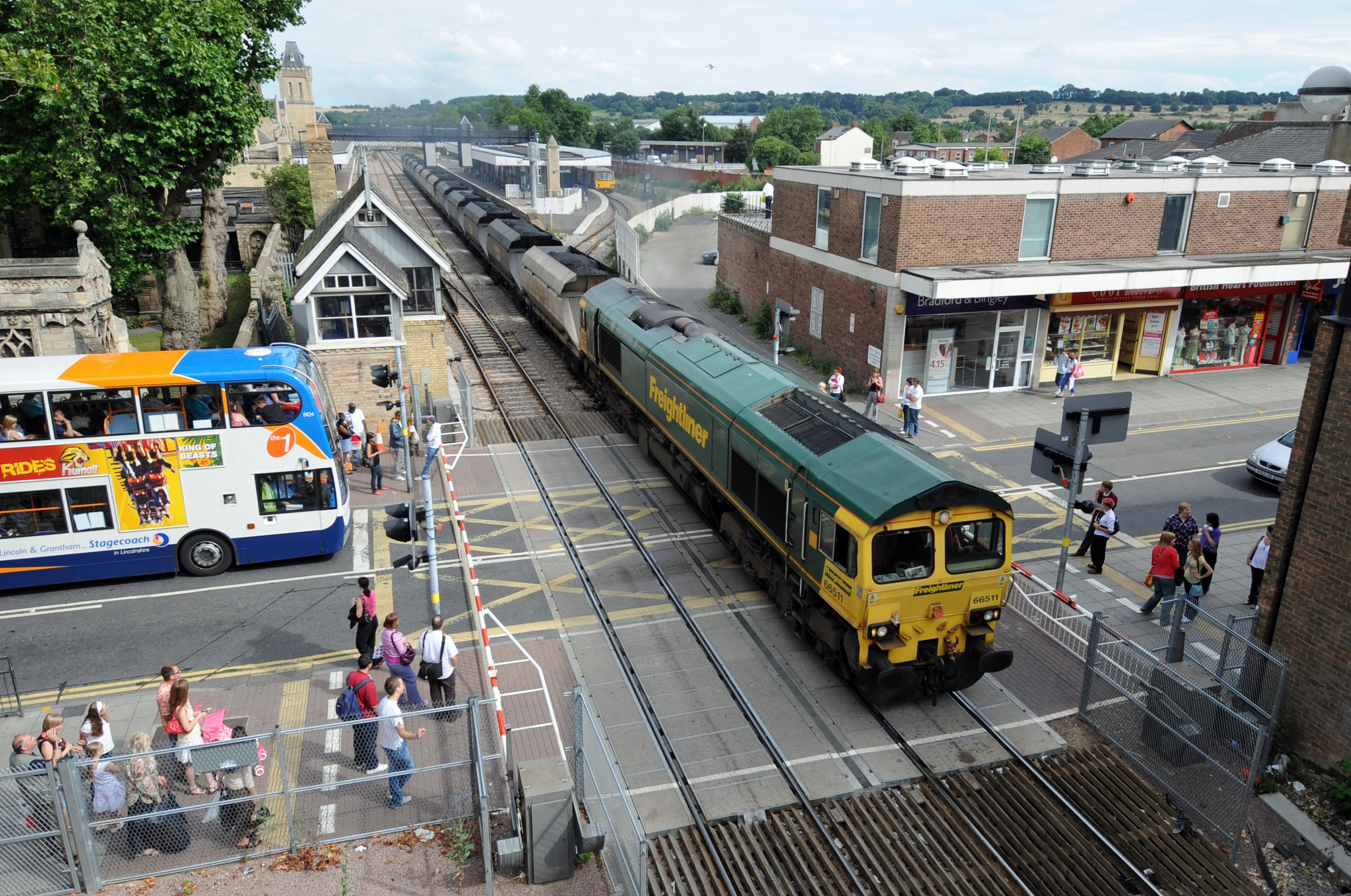 dg28565-66511-lincoln-16-7-09