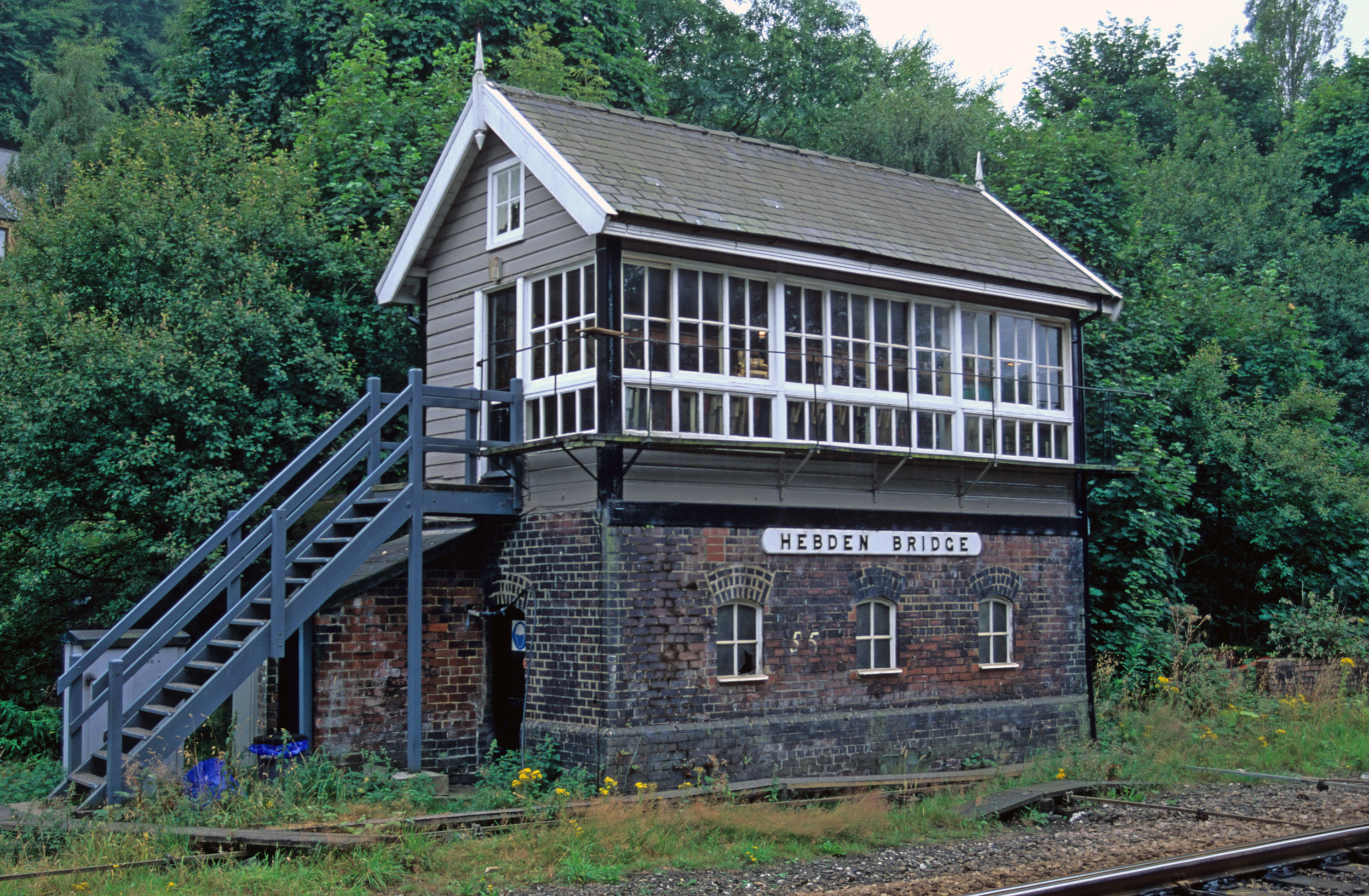 07070. Hebden Bridge SB. 7.8.99.