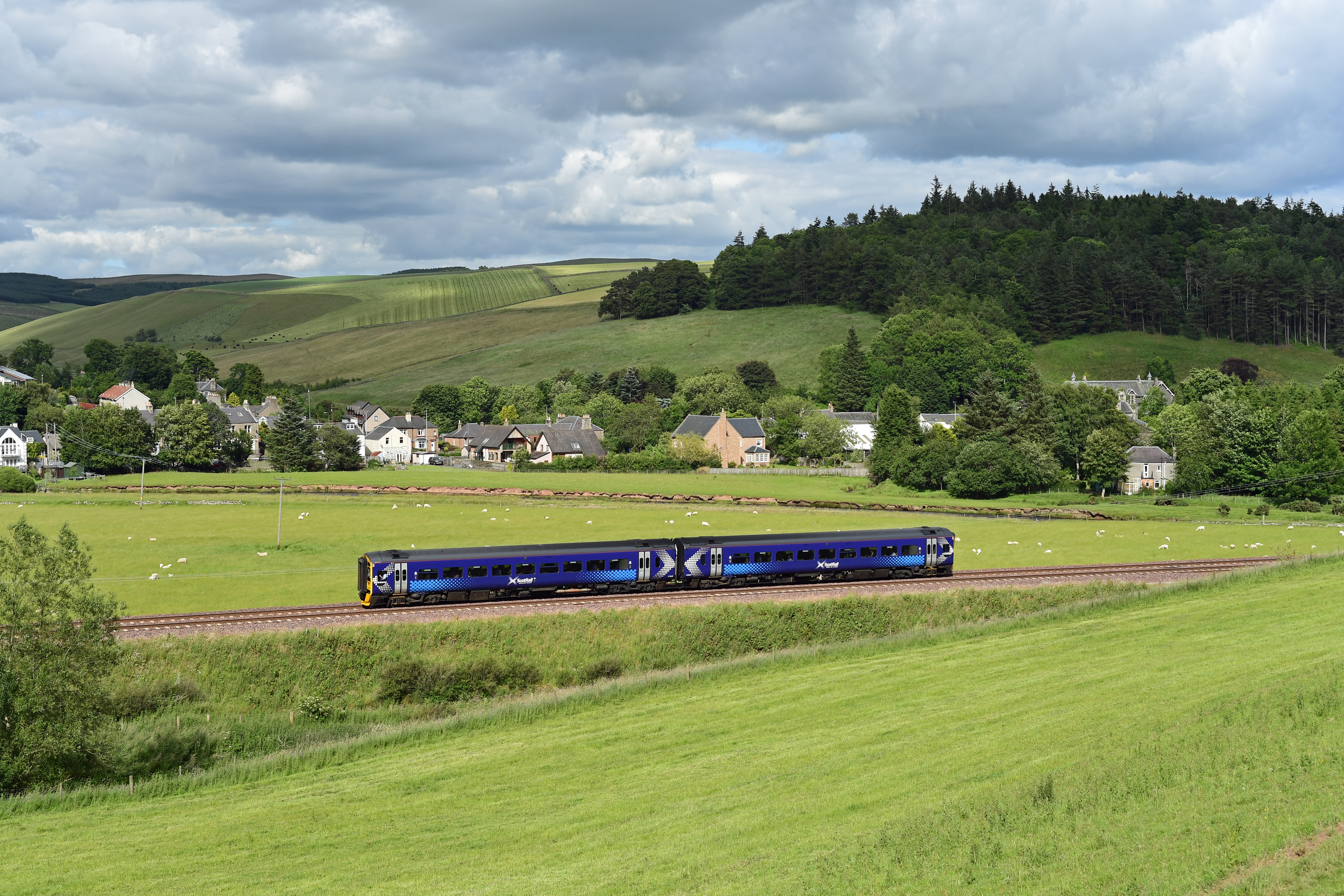 DG275804. 158869. Stow. 3.7.17