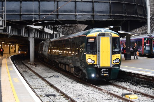 DG270157. 387136. Paddington 17.5.17