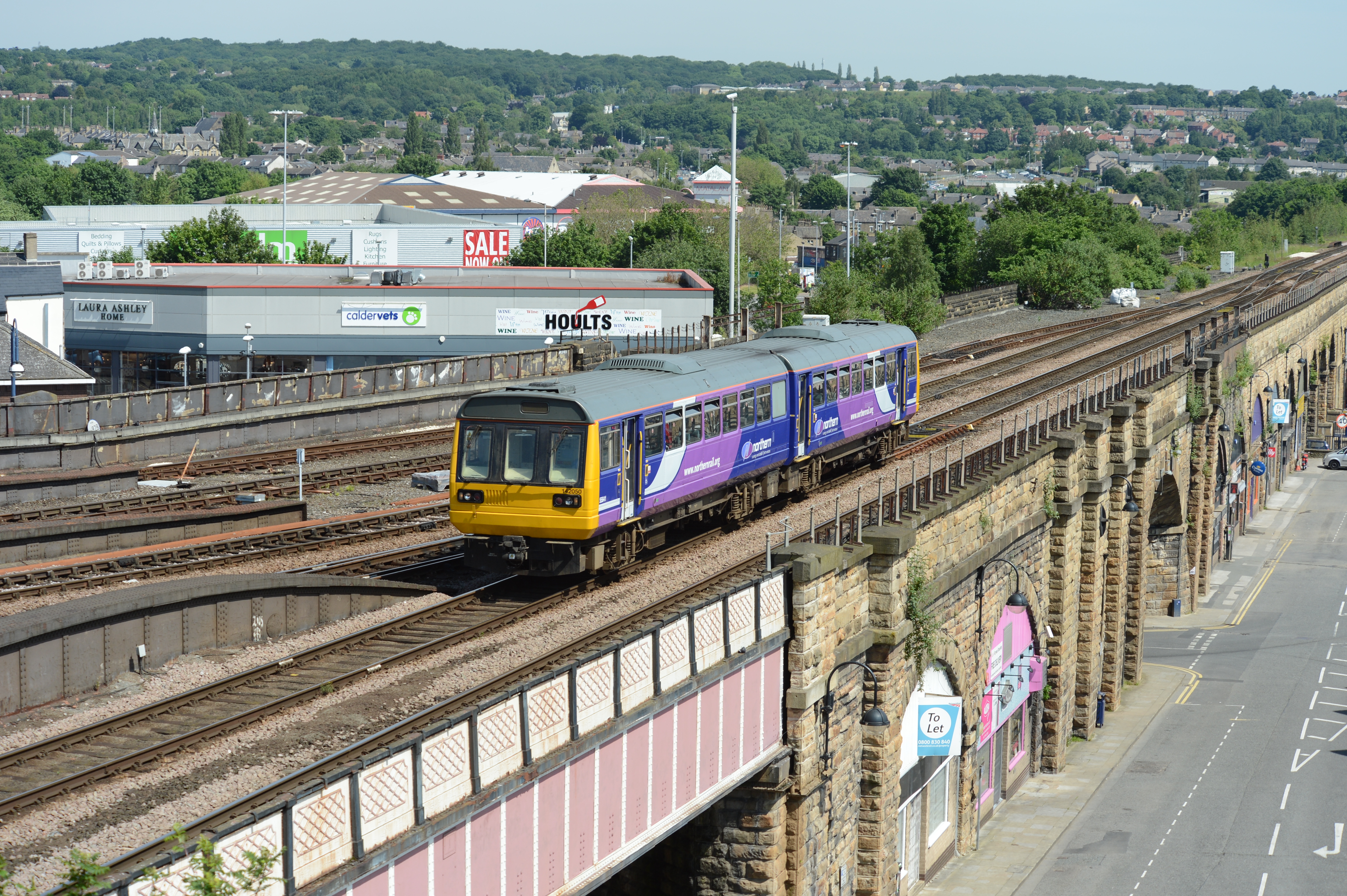 DG115650. 142050. Huddersfield. 20.6.12.