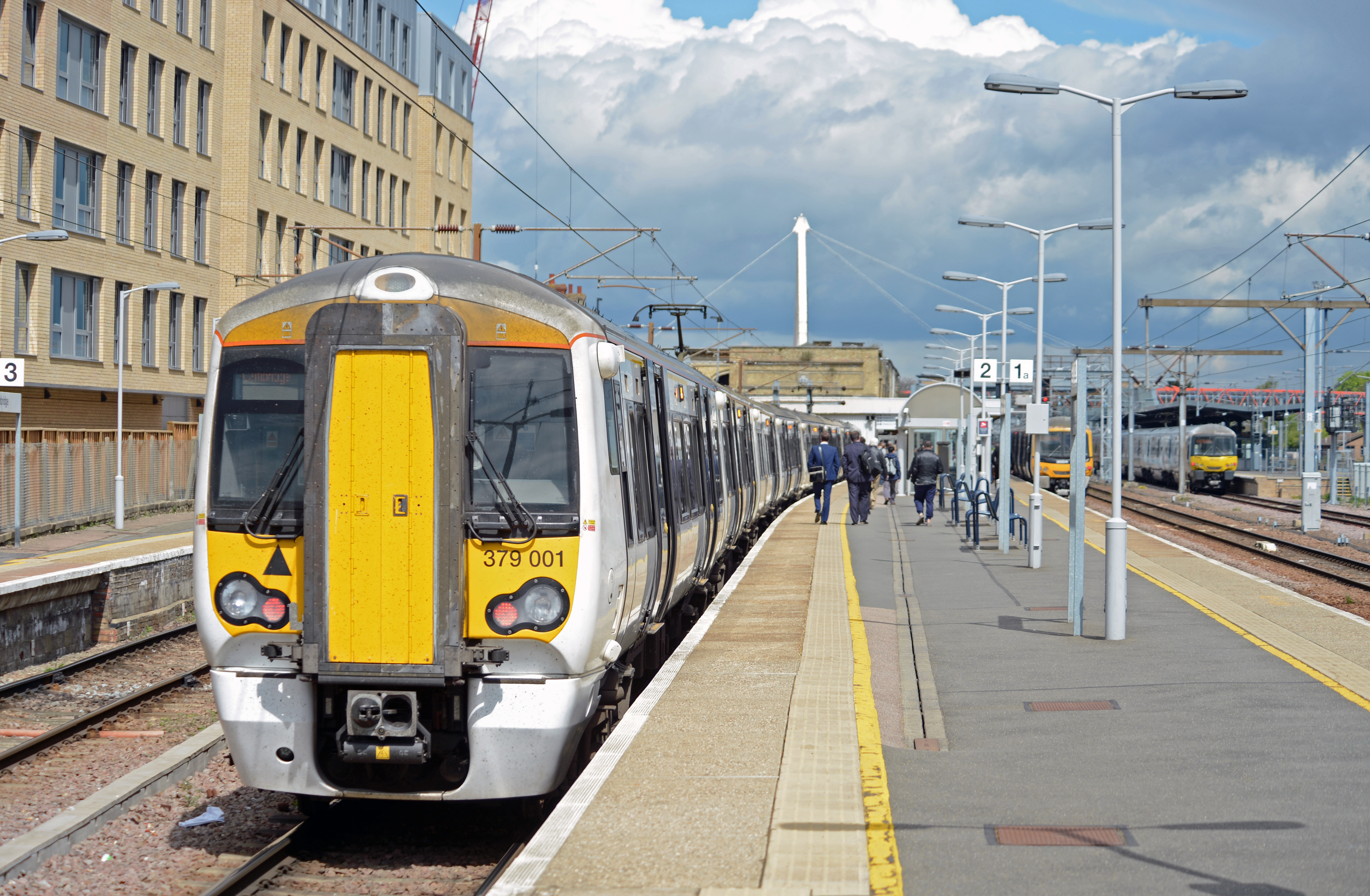 DG212684. 379001. Cambridge. 30.4.15