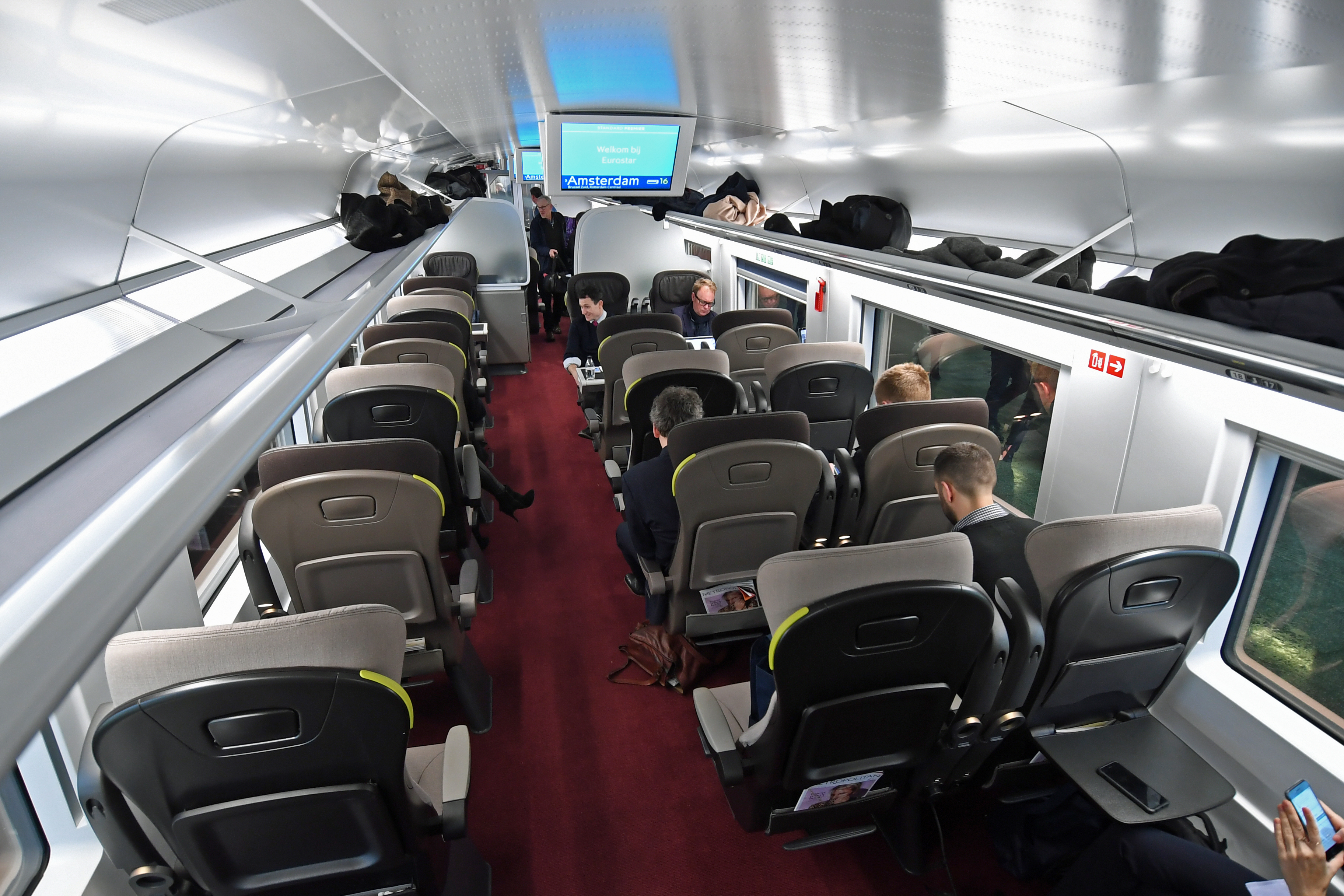 DG289709. Car 16. Train 9114, the press trip to Amsterdam. St Pancras International. 20.2.18