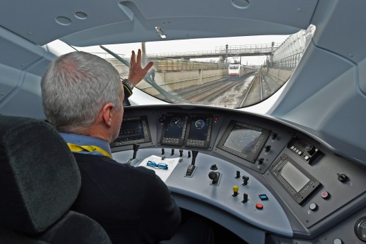 DG289834. Driver waves. train 9114, the press trip to Amsterdam. Holland. 20.2.18