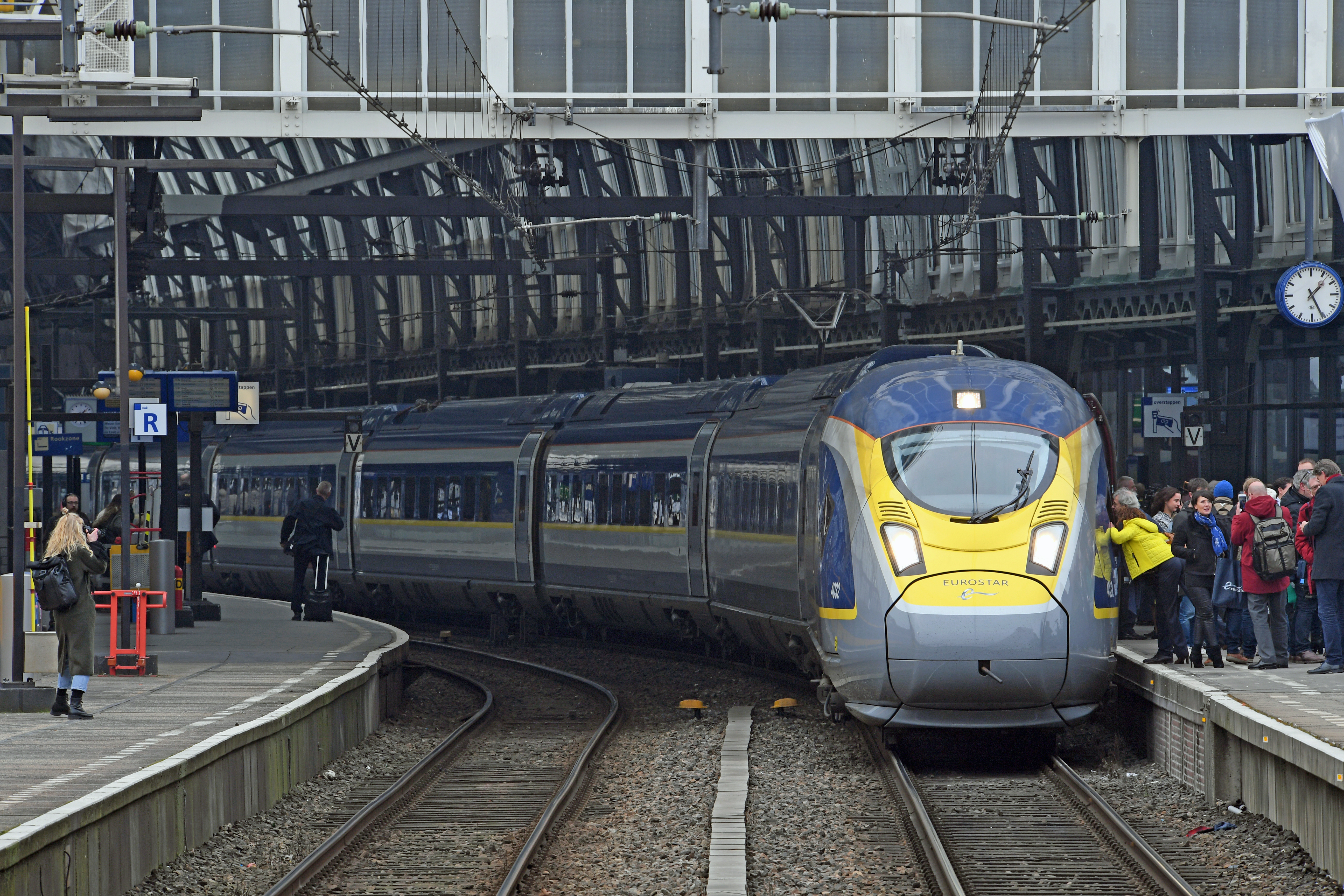 DG289948. Amsterdam Central. Holland. 20.2.18