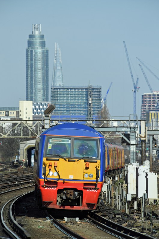 DG294014. 456003. Clapham Junction. 21.3.18