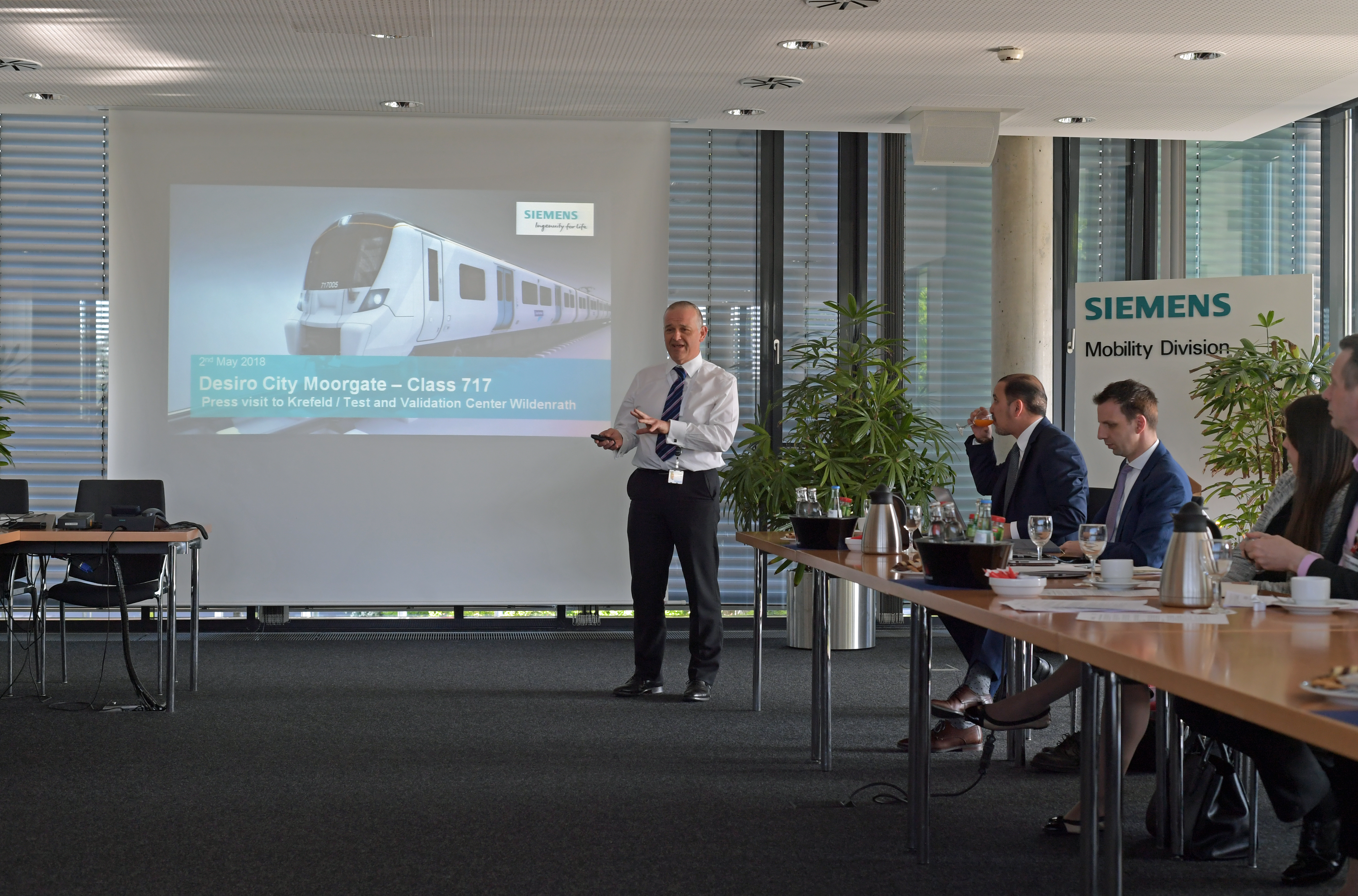 DG294992. Richard Carrington presents...Krefield. Germany. 2.5.18