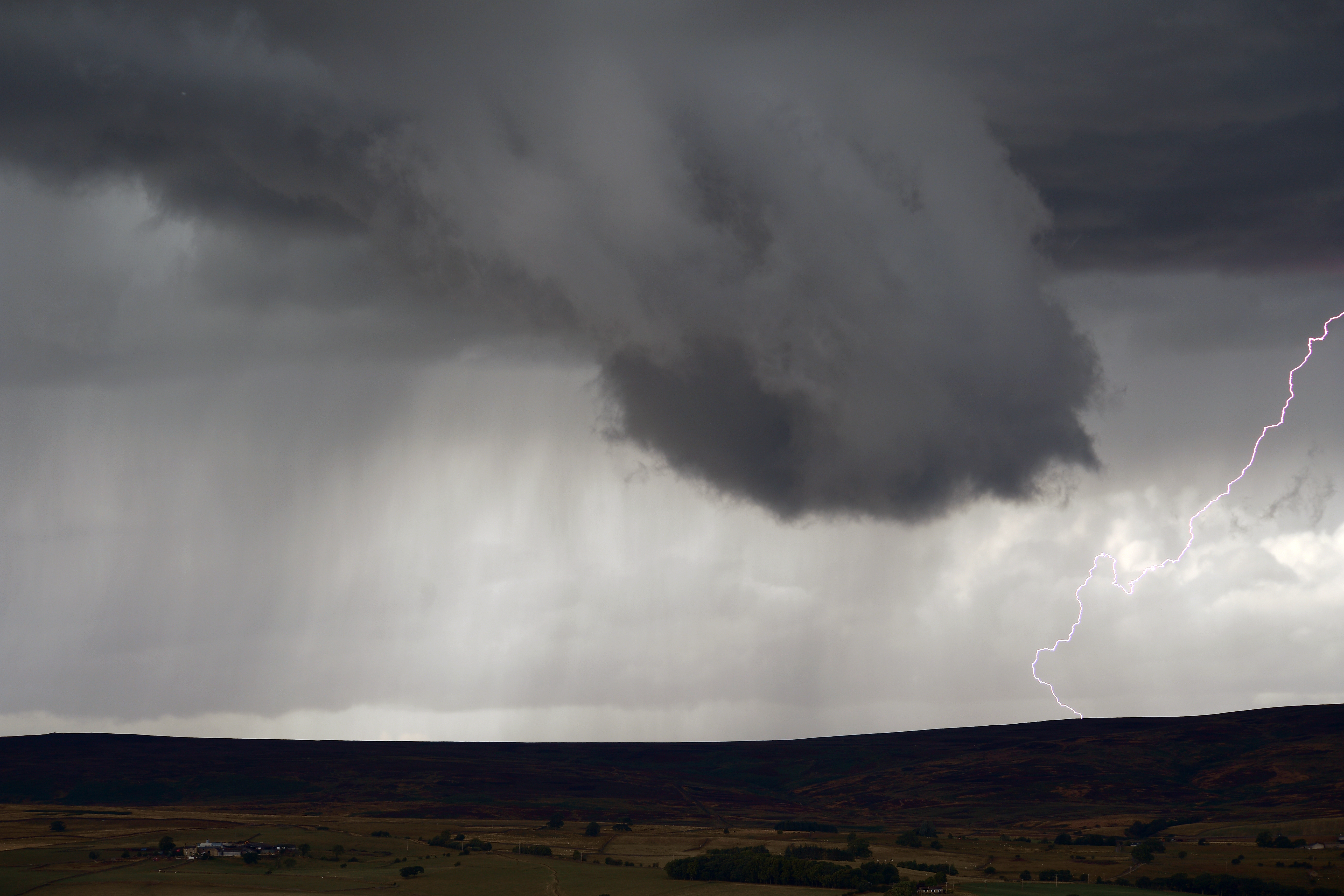 DG303932. Thiunderclouds and lightning. Ilkley. 28.7.18