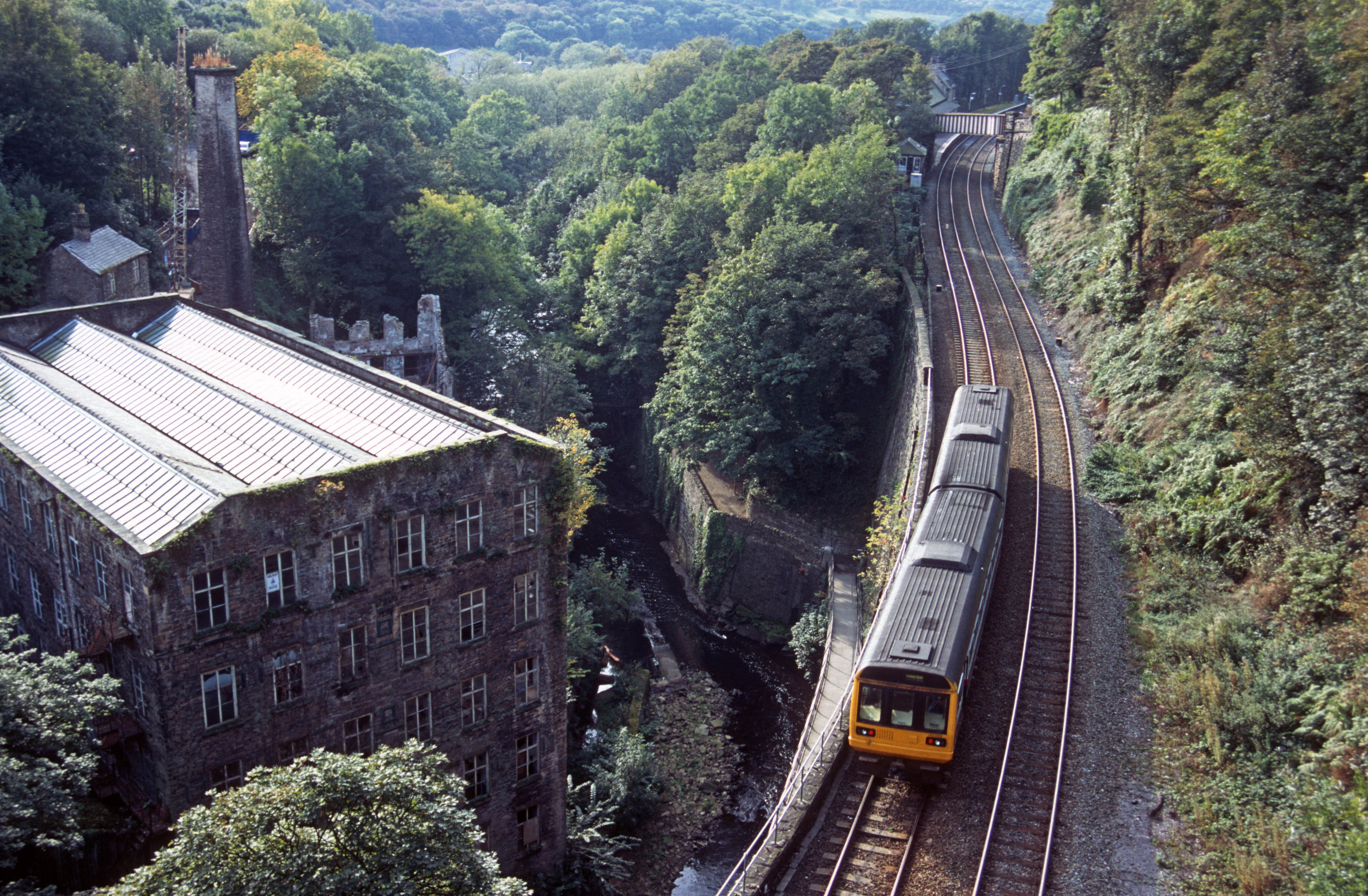 11099. 142003. Sheffield - Manchester service. New Mills. 7.10.02