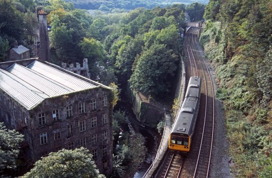 11099. 142003. Sheffield - Manchester service. New Mills. 7.10.02
