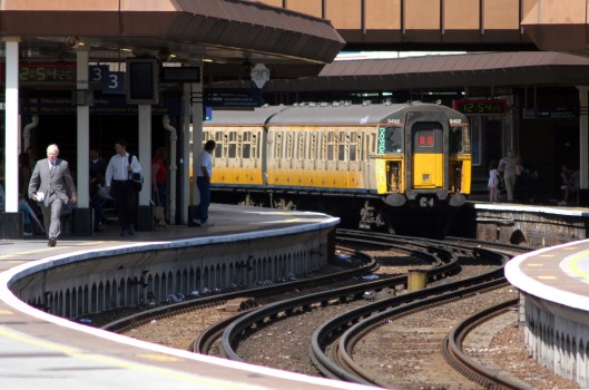 DG01681. 3492. London Bridge. 19.8.04.