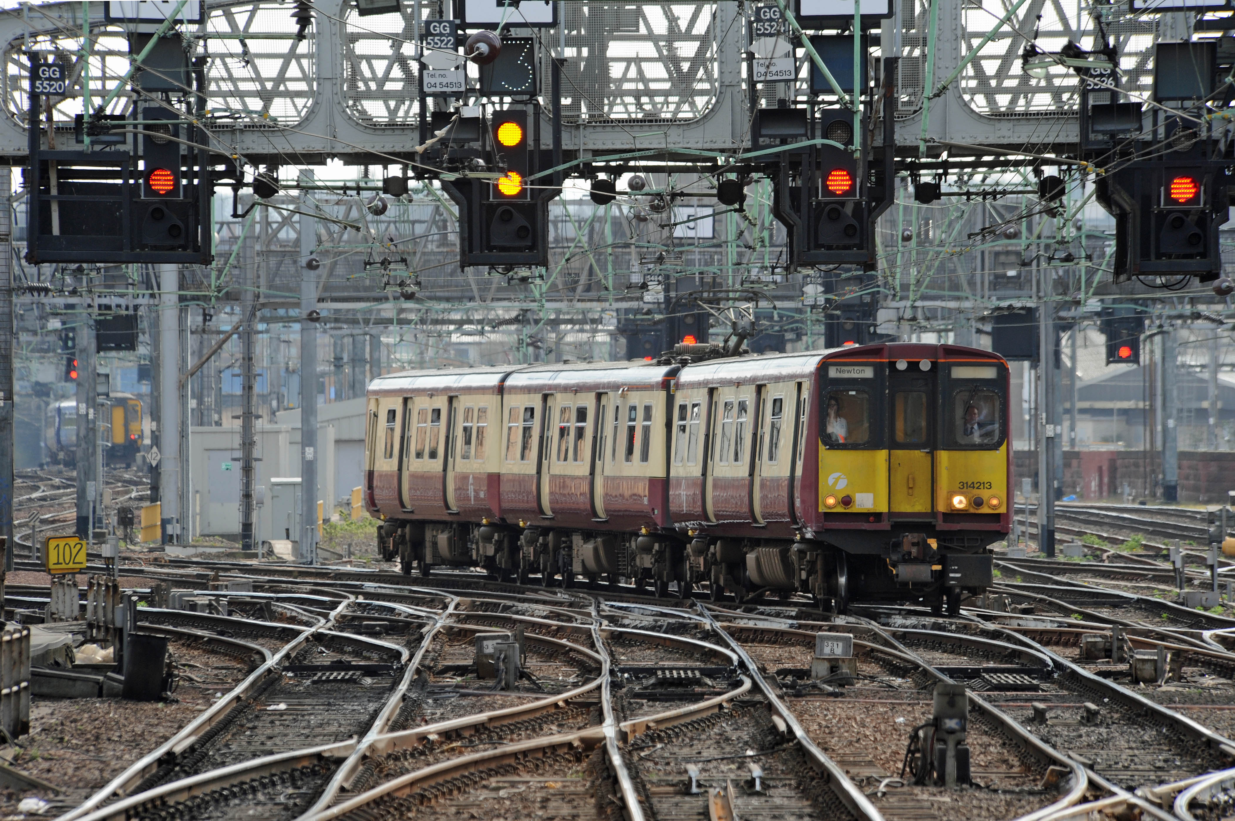 DG107825. 314213. Glasgow Central. 28.3.12.