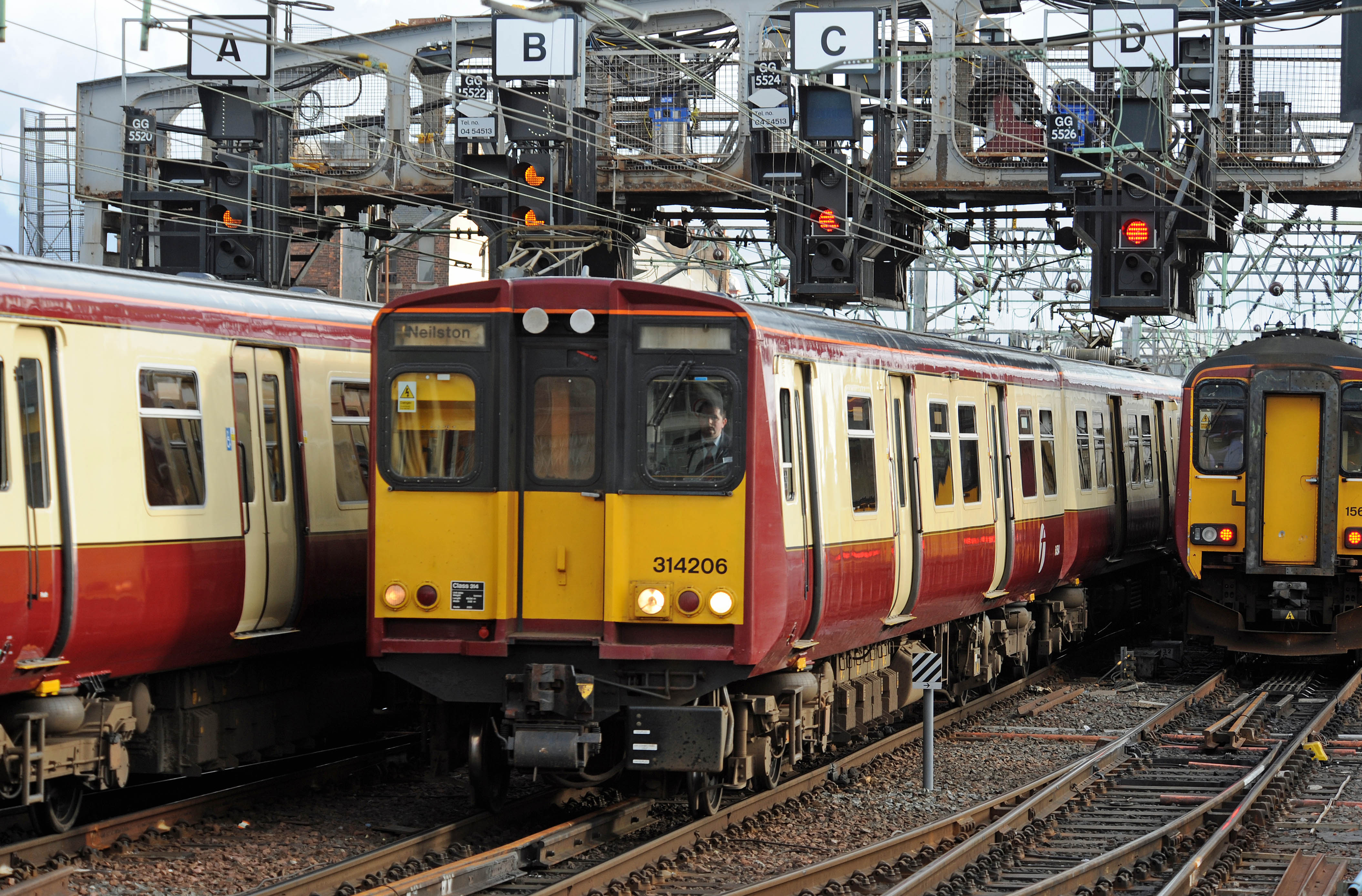 DG21295. 314206. Glasgow Central. 9.4.09.
