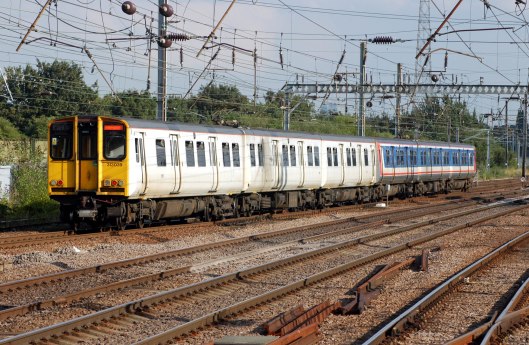 DG01565. 313039. Alexandra Palace. 10.8.04.crop