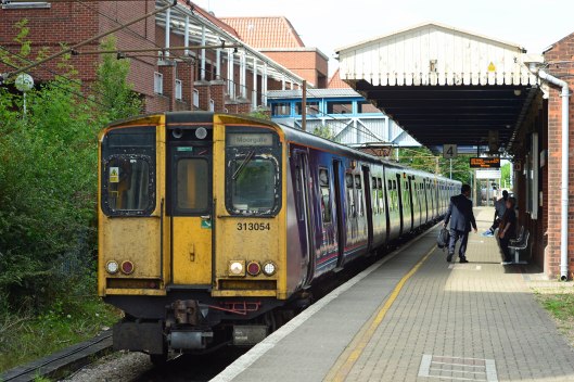 DG186308. 313054. Welwyn Garden City. 14.7.14.crop