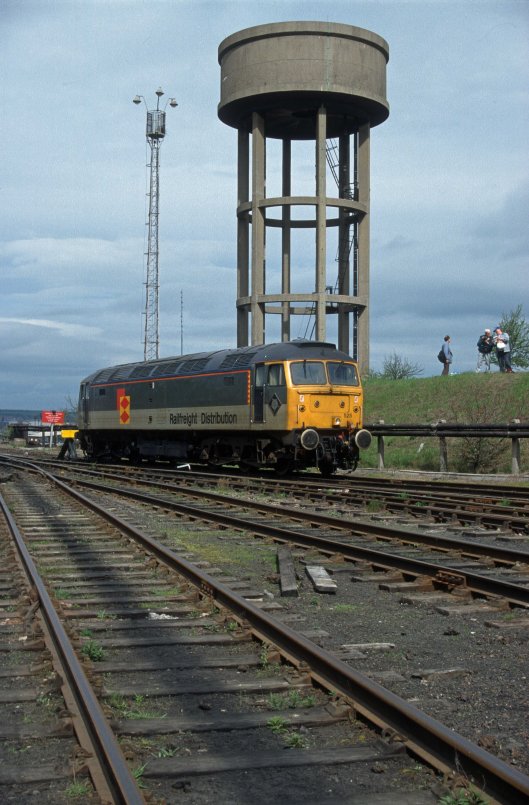 05647. 47525. Tinsley depot open day. Sheffield. 27.4.1996crop
