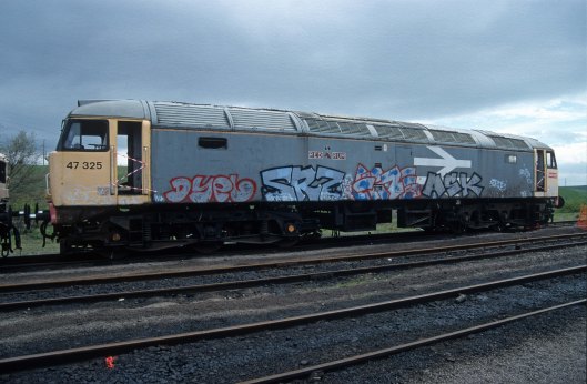 05659. 47325. Tinsley depot open day. Sheffield. 27.4.1996crop