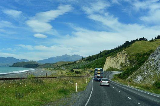 dg316139. heading down highway 1 from blenheim to kaikoura. new zealand. 13.1.19crop