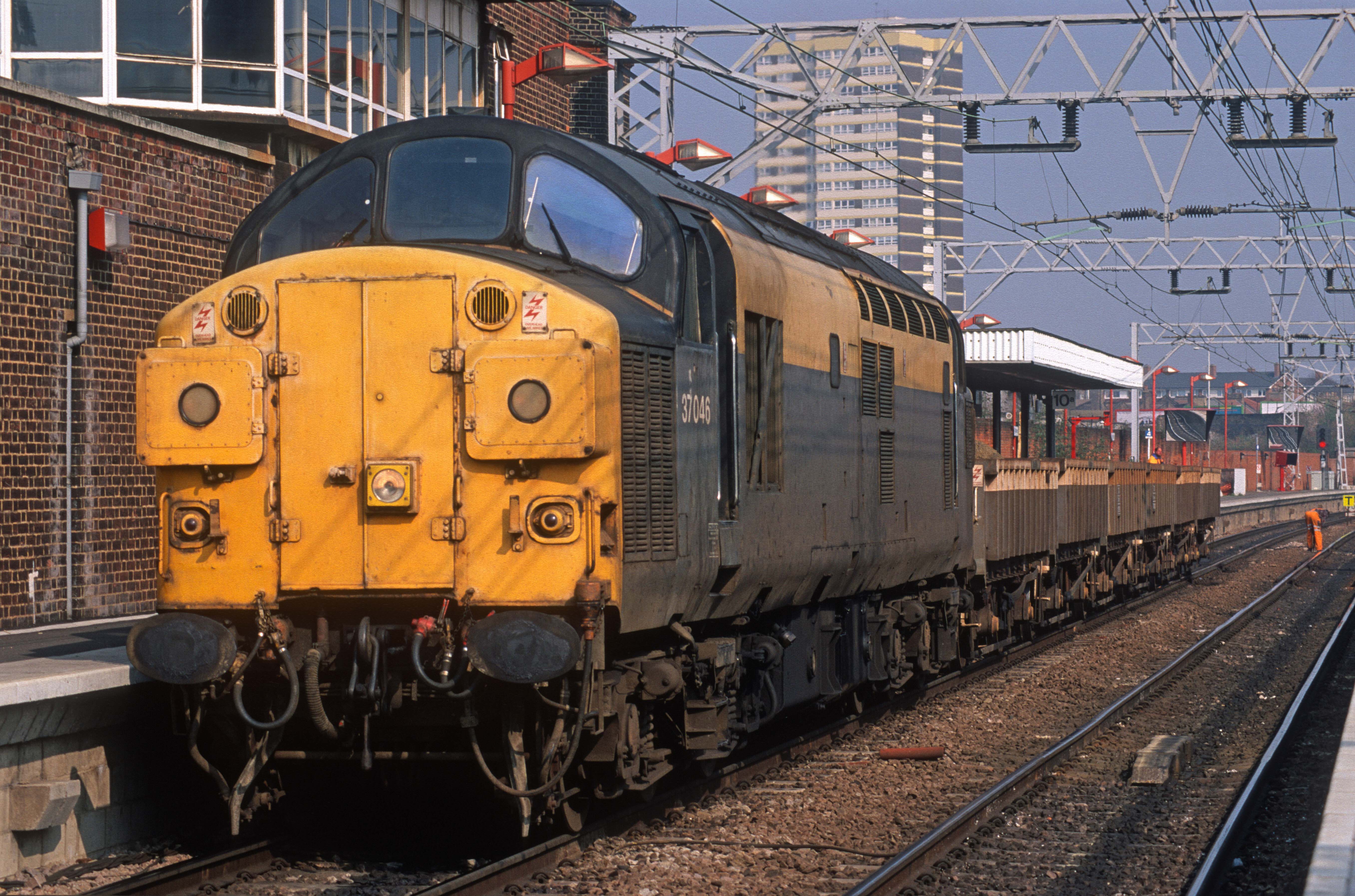 06407. 37046. Stratford. 12.3.97crop