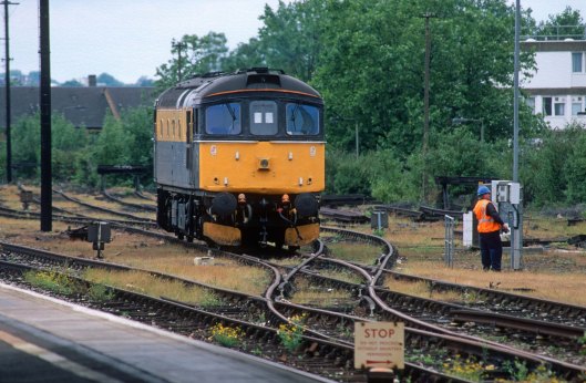 06707. 33026. Clapham Junction.15.6.97crop