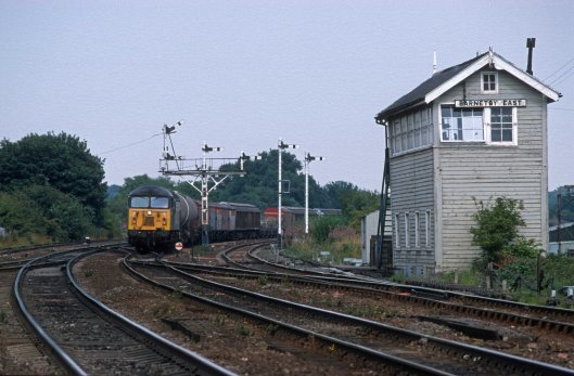 06999. 56063. 6D66. Immingham - Doncaster Enterprise. Barnetby. 3.8.99crop