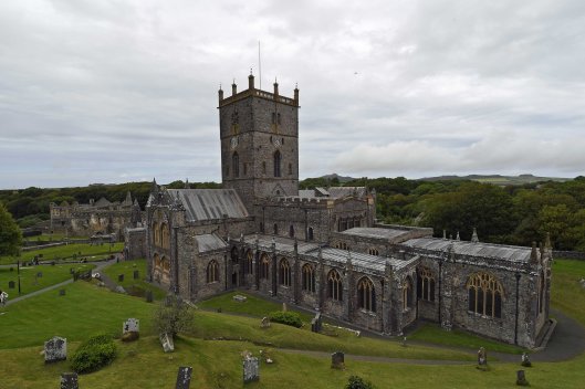 DG326004. St David's cathedral. Wales. 17.6.19.crop