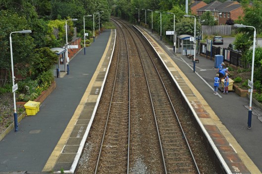DG329174. Radcliffe station. 18.7.19.