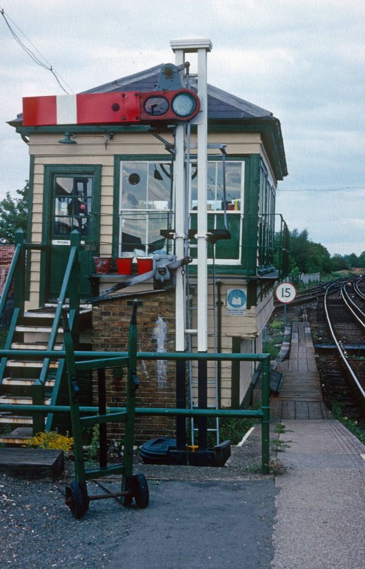 0023. Signalbox. Addiscombe. 02.09.1989.crop