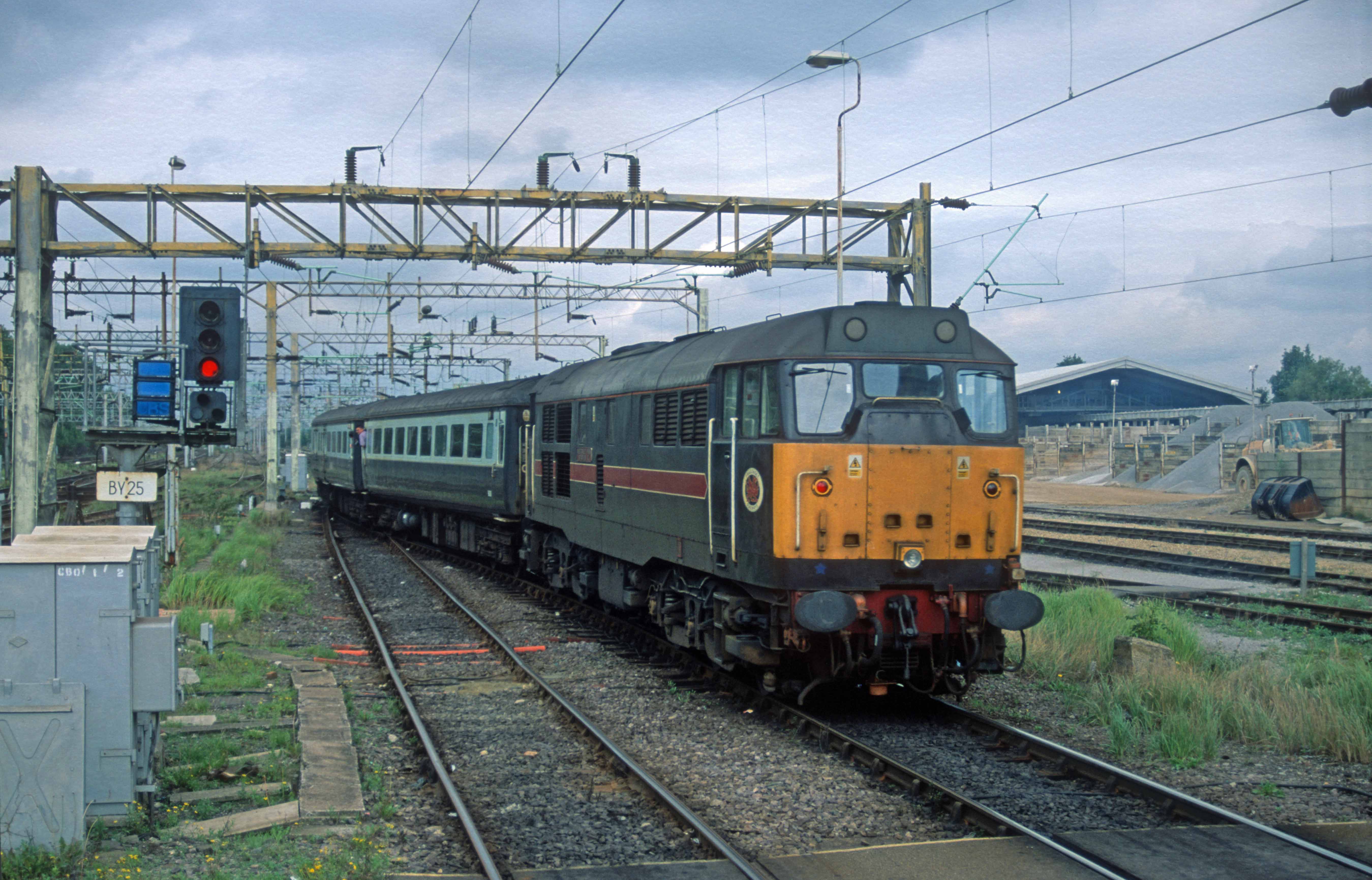 07231. 31601. 31452. Working to Bedford. Bletchley. 22.09.1999crop